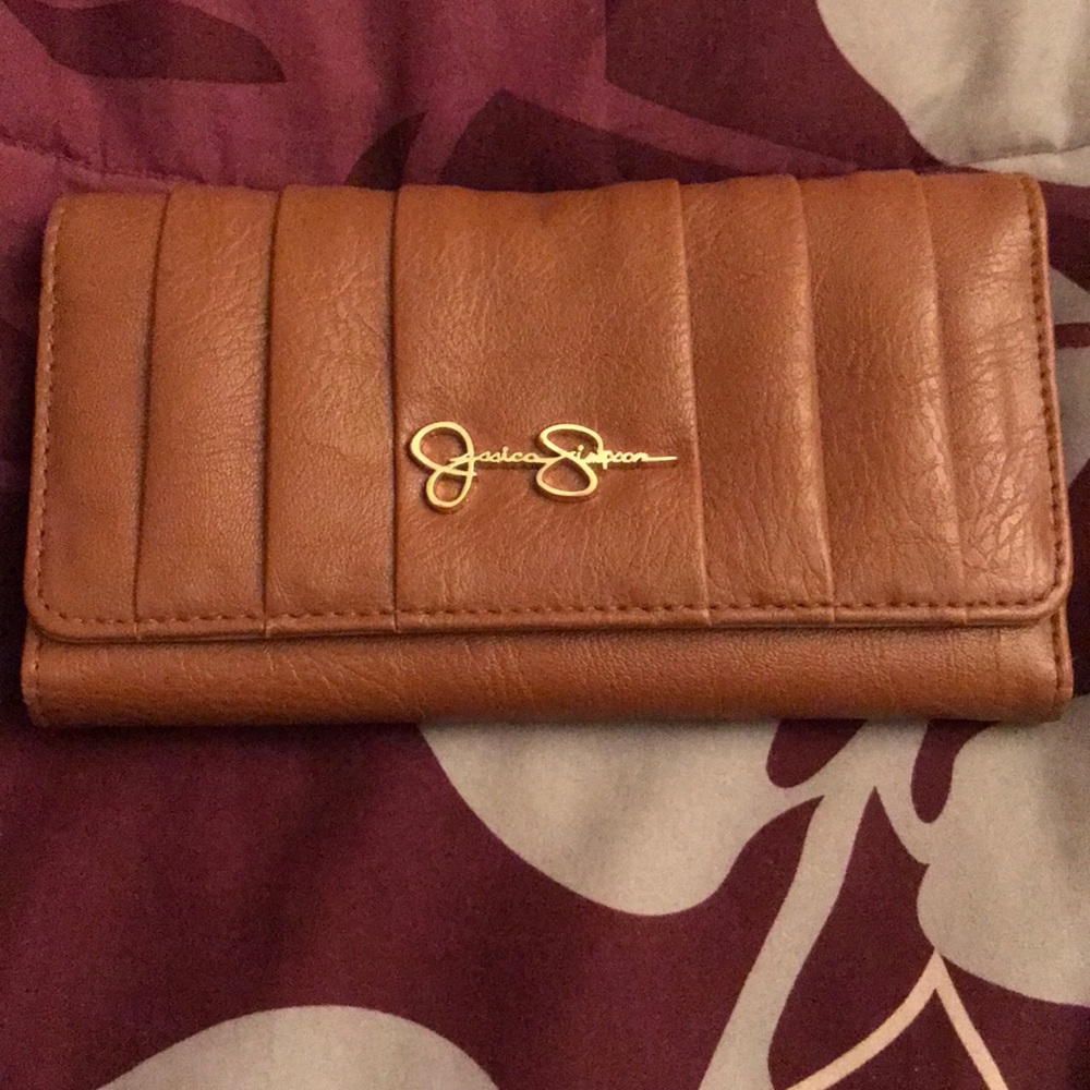 Jessica Simpson wallet